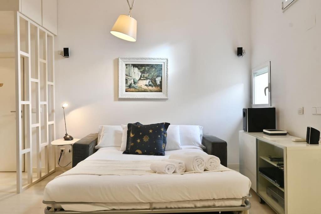 For You Rentals Apartamento Temporal Con Encanto A Pocos Metros Del Sol Myr13 Madrid Exterior photo