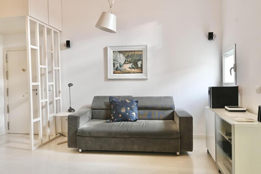 For You Rentals Apartamento Temporal Con Encanto A Pocos Metros Del Sol Myr13 Madrid Exterior photo